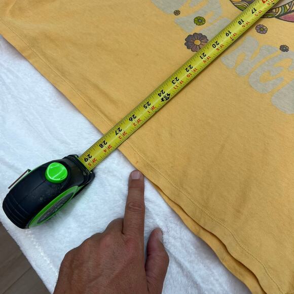 American Eagle Women's Band T-Shirt Size M Rolling Stones Graphic Butter Yellow - Picture 5 of 8